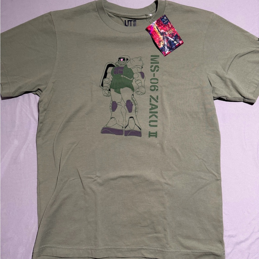 UNIQLO Gundam Shirt XS Green UT Beyond 40th Anniversary MS-06 Zaku‎ II NWT #777